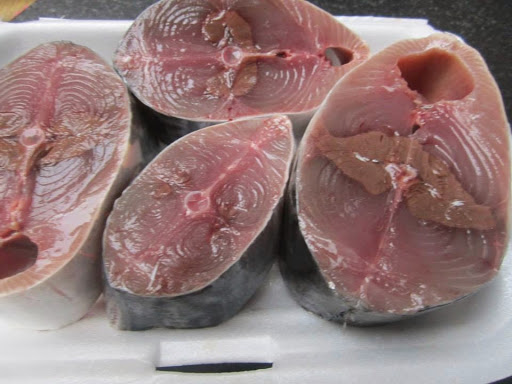 Nguyên liệu món cá ngừ kho măng