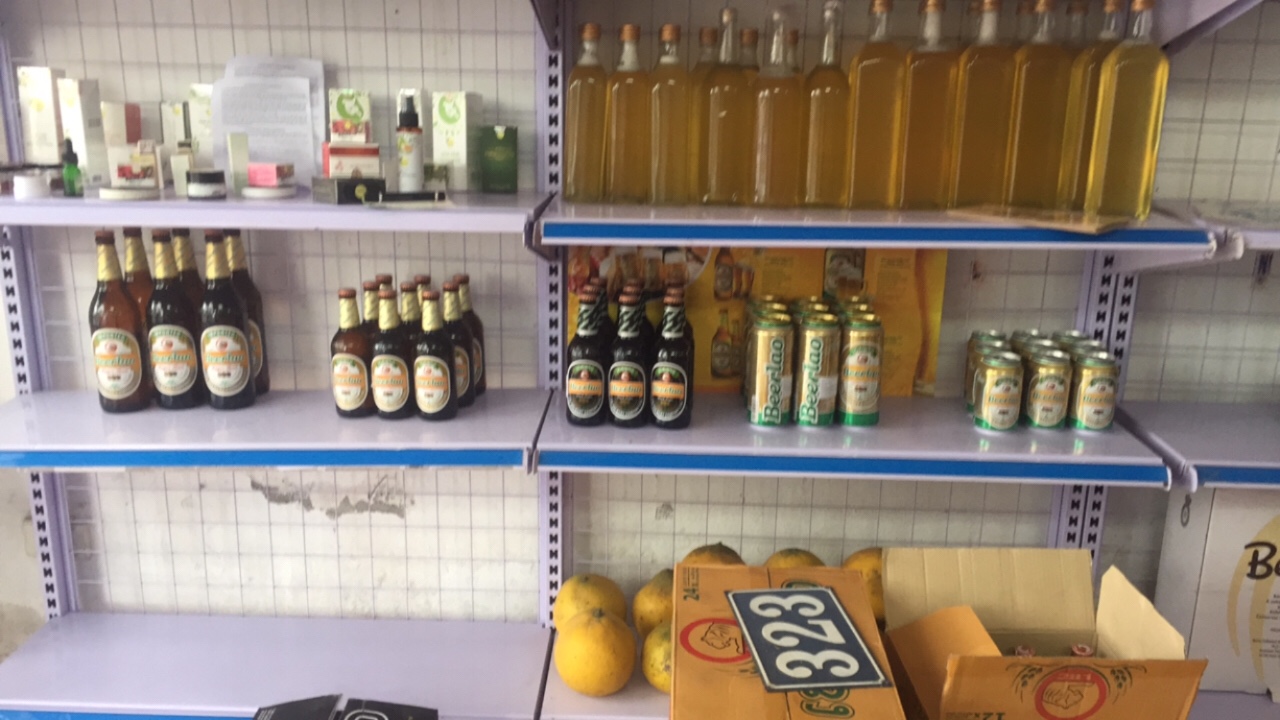 Cửa hàng cung cấp bia Lào tại Hà Nội
