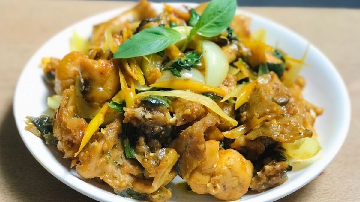 đùi ếch xào lăn