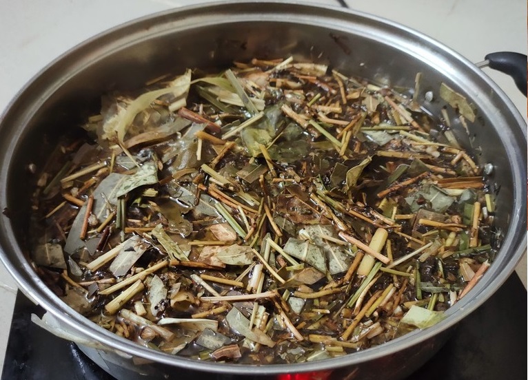 địa chỉ bán set lá xông gia truyền 