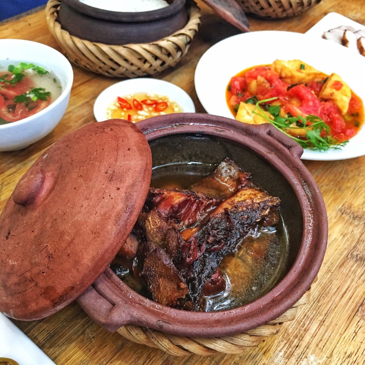 Quy trình kho cá làng Vũ Đại đạt chuẩn, hương vị thơm ngon
