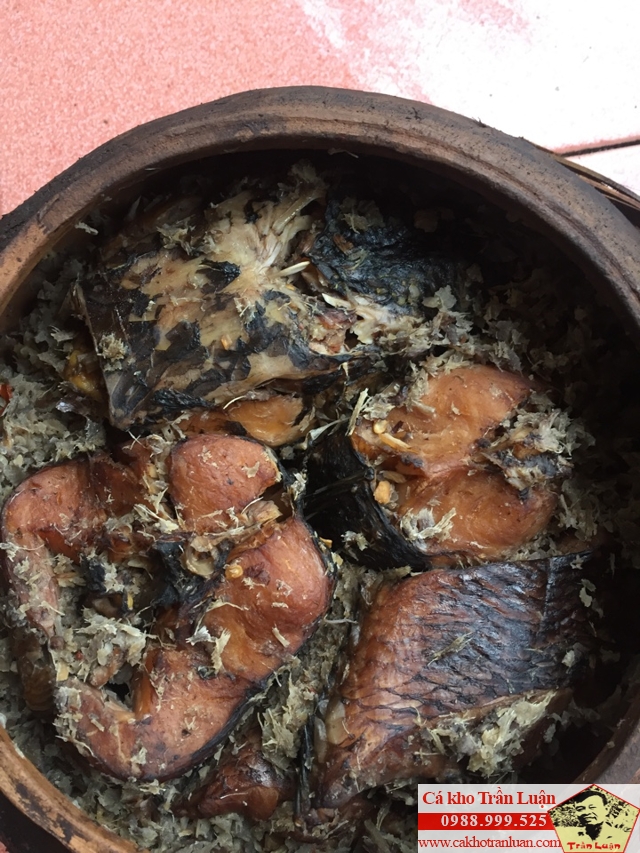 Cá quả kho niêu đất làng Vũ Đại cá quả kho niêu đất
