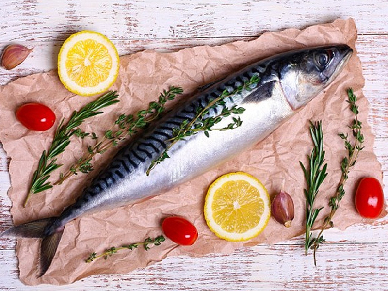 Bị hen suyễn có nên ăn cá không? 